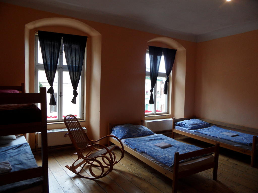 Lazy River Hostel Loket Rum bild