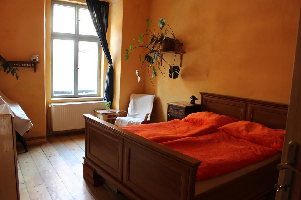 Lazy River Hostel Loket Exteriör bild